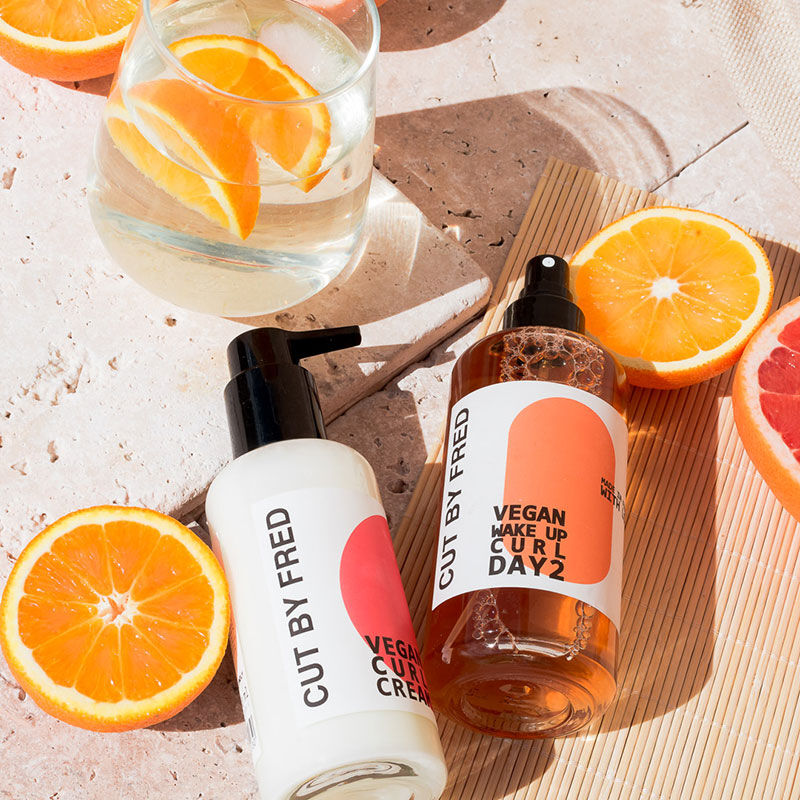 Spray définition 2ème jour boucles Vegan Wake Up Curl Day 2