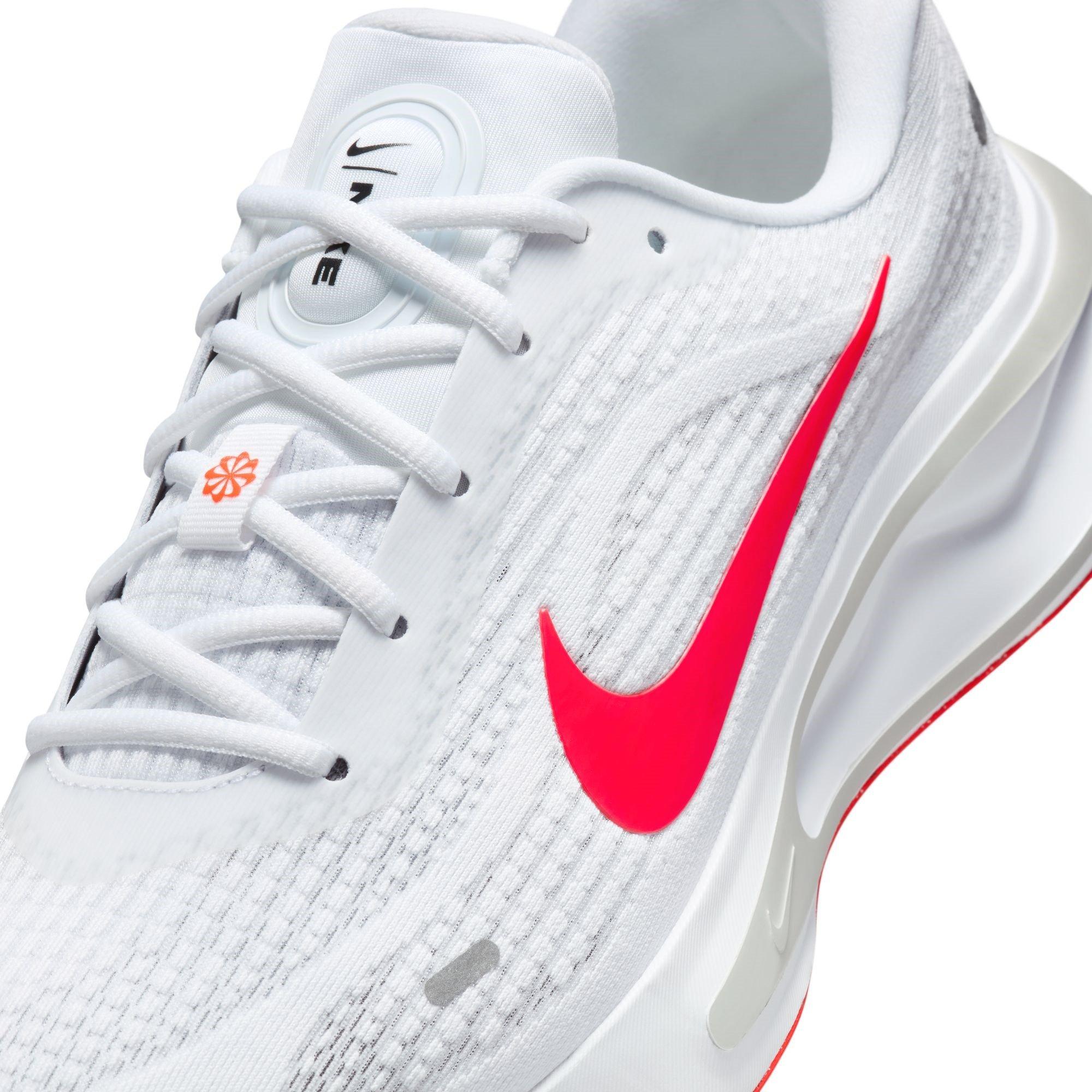 Nike Journey Run Mens Road Running Shoes