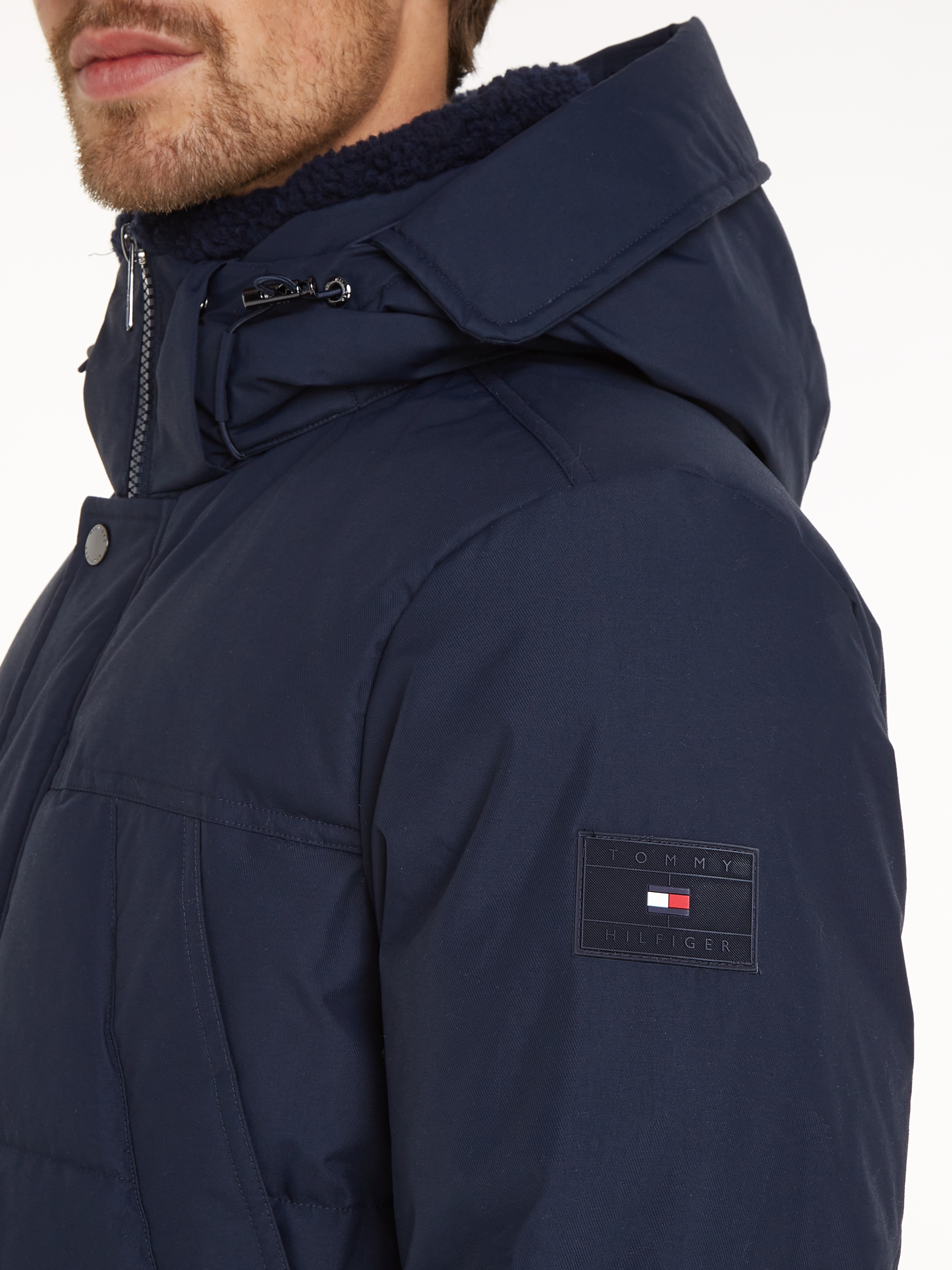 Tommy Hilfiger Parka »ROCKIE UTILITY PARKA« mit Kapuze Winterjacke, Outdoorjacke hoch geschlossen, Stehakragen mit Fellimitat
