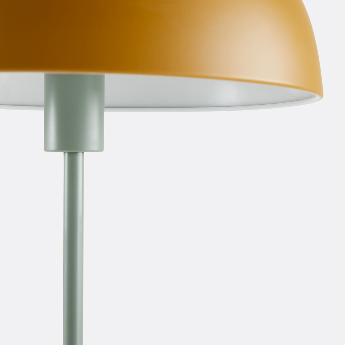LA REDOUTE INTERIEURS<br>Candeeiro de pé bicolor em metal, Capi