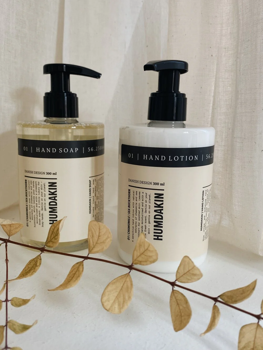 Humdakin  Håndsæbe & lotion, havtorn/kamille - 2 x 300 ml.