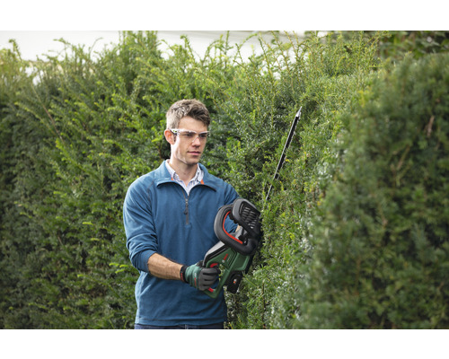BOSCH UniversalHedgeCut 18-55 accu-heggenschaar inclusief schaar