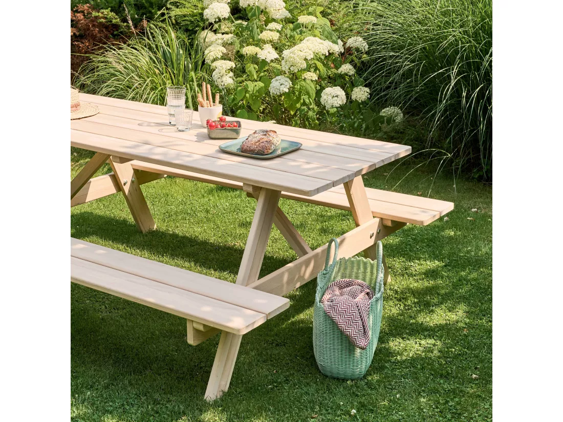 Table de pique nique en bois