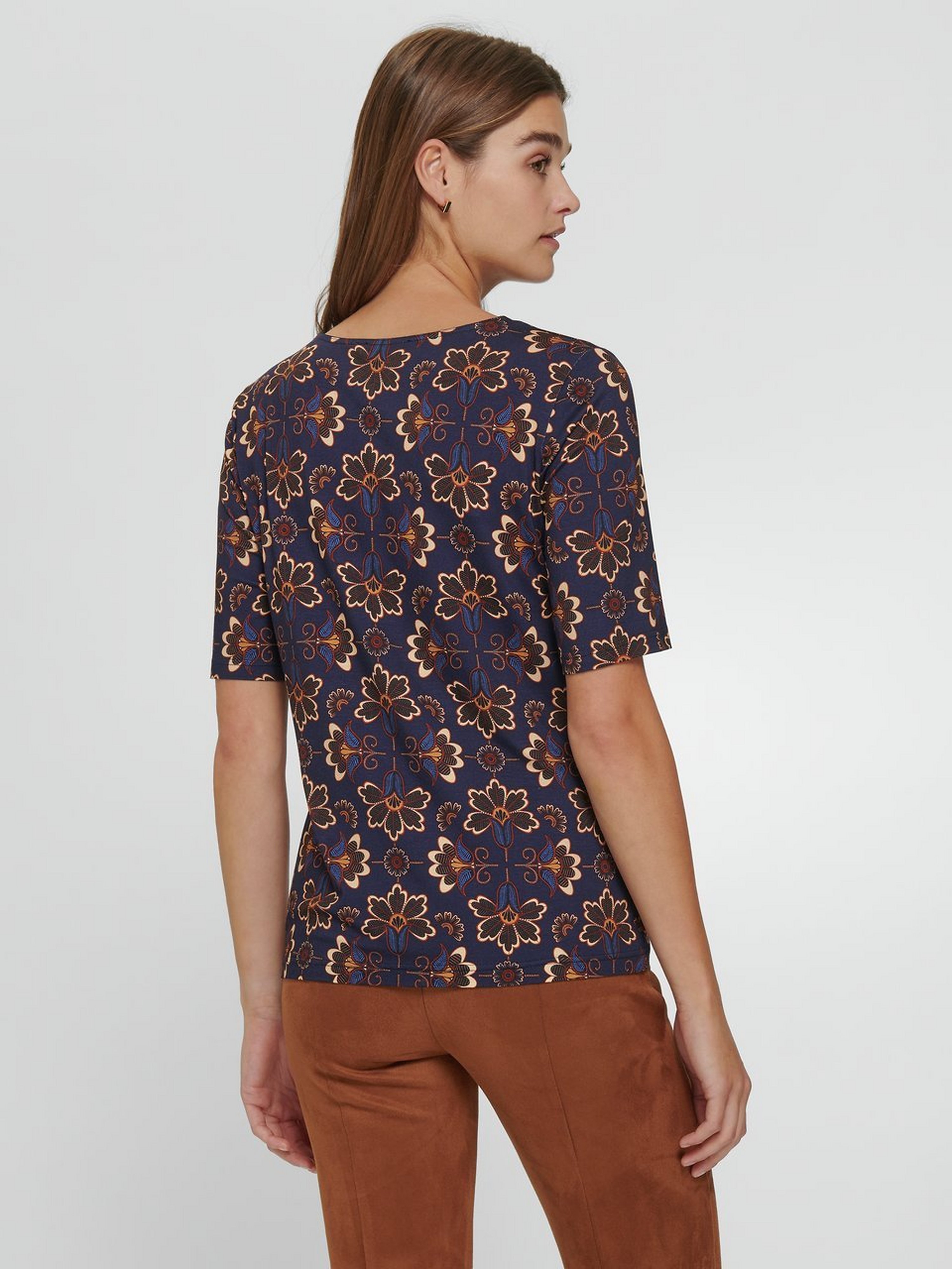 Rundhals-Shirt mit 1/2-Arm