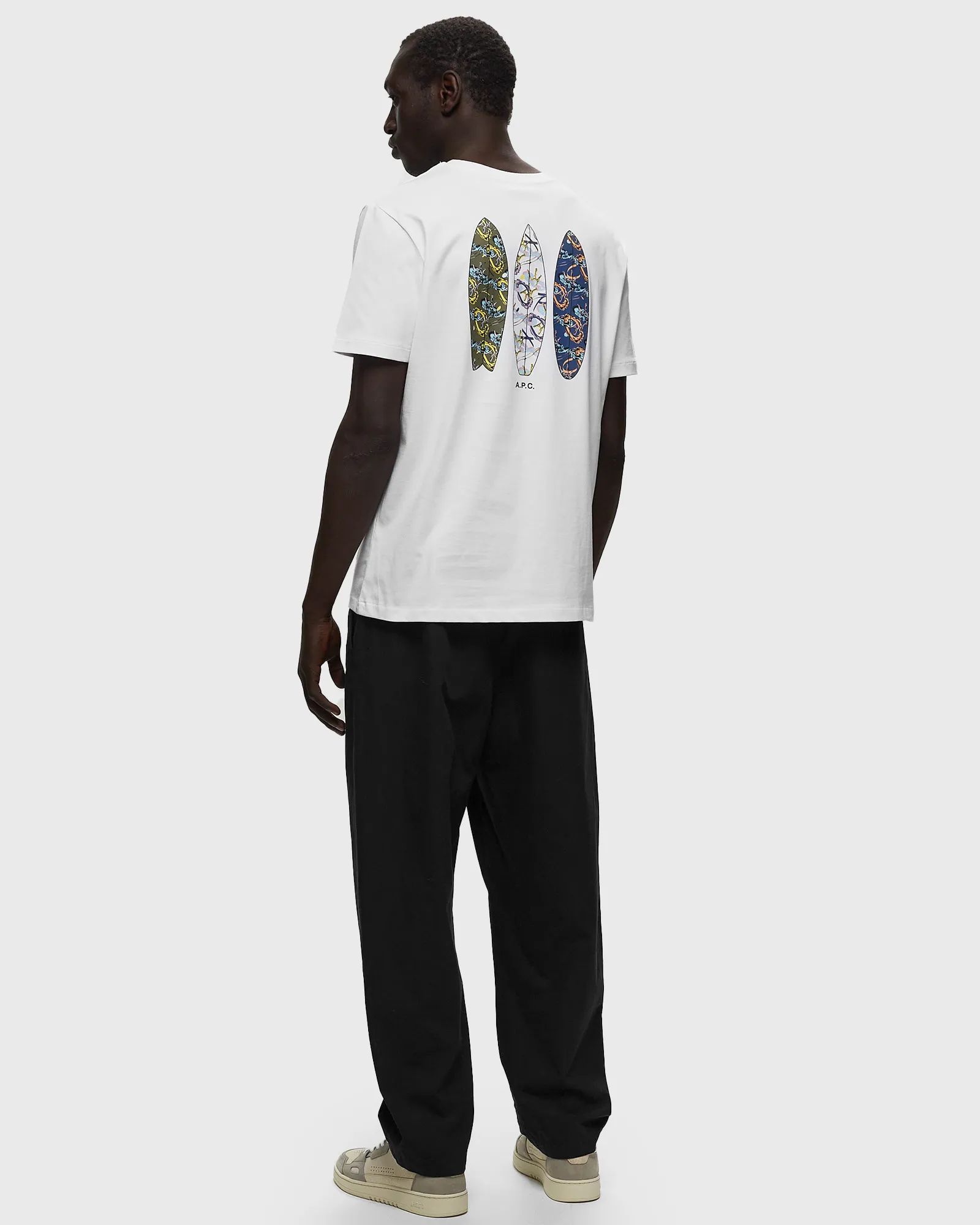onda de camisetas da APC