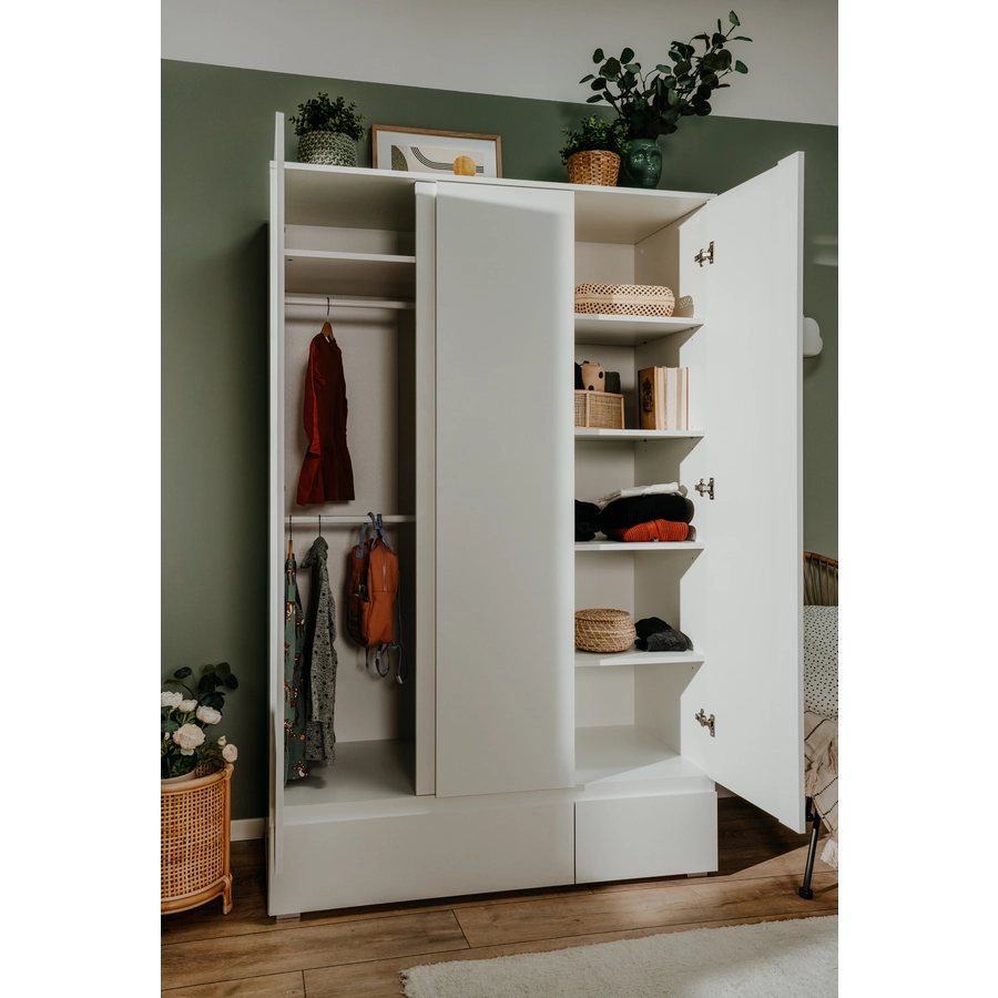 Finori Kleiderschrank Lia, weiß, 3 Türen Weiß