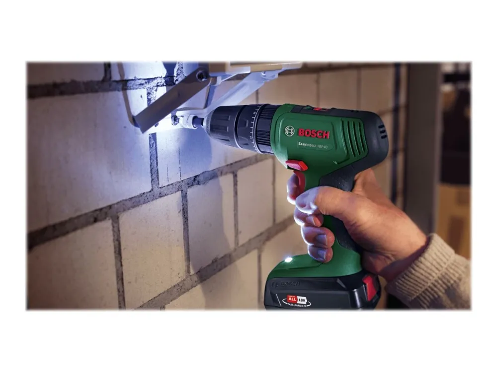 Bosch AKKUSLAGBOREMASKINE 18V-40 1,5AH S-BOX