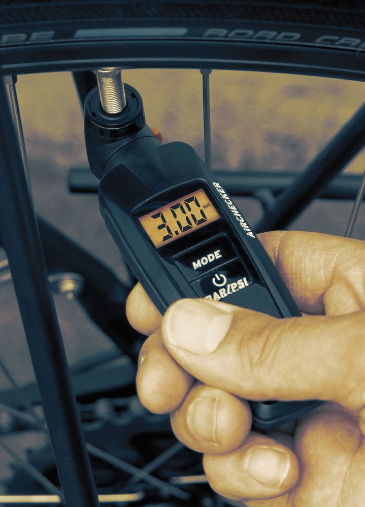 SKS Germany Airchecker - digitaler Luftdruckprüfer kaufen | Bike-Discount