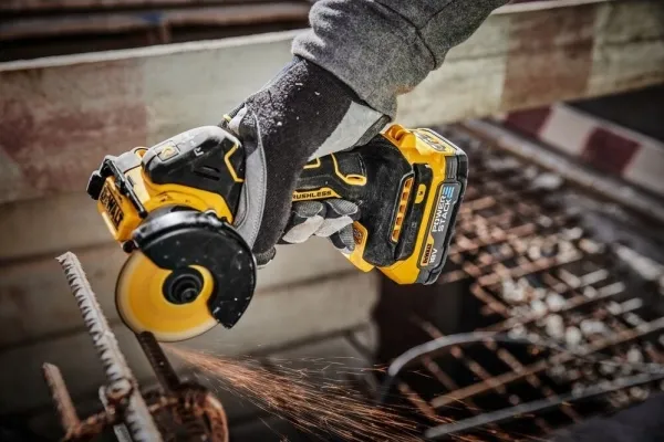 DeWALT DCS438N-XJ, 2,2 cm, LED, 18 V