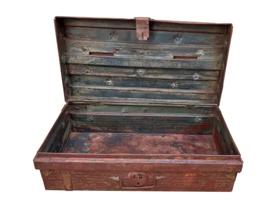 Valise en métal marron 61x33x21h
