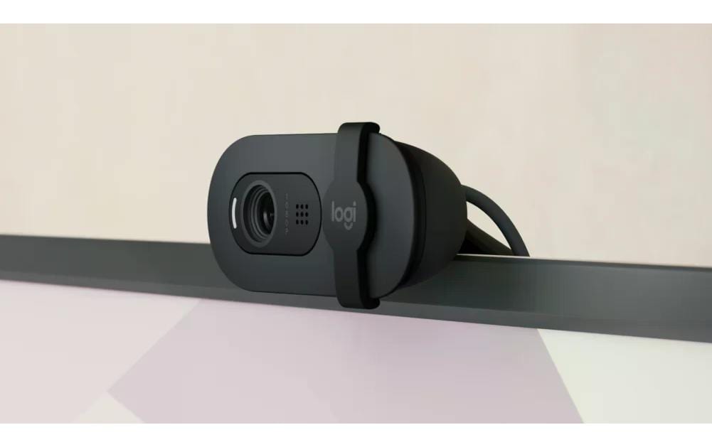 Webcam Brio 105 Full HD 1080p 30 fpsEine Full HD-Business-Webcam mit 1080p, automatischem Lichtausgleich und integrierter Abdeckblende