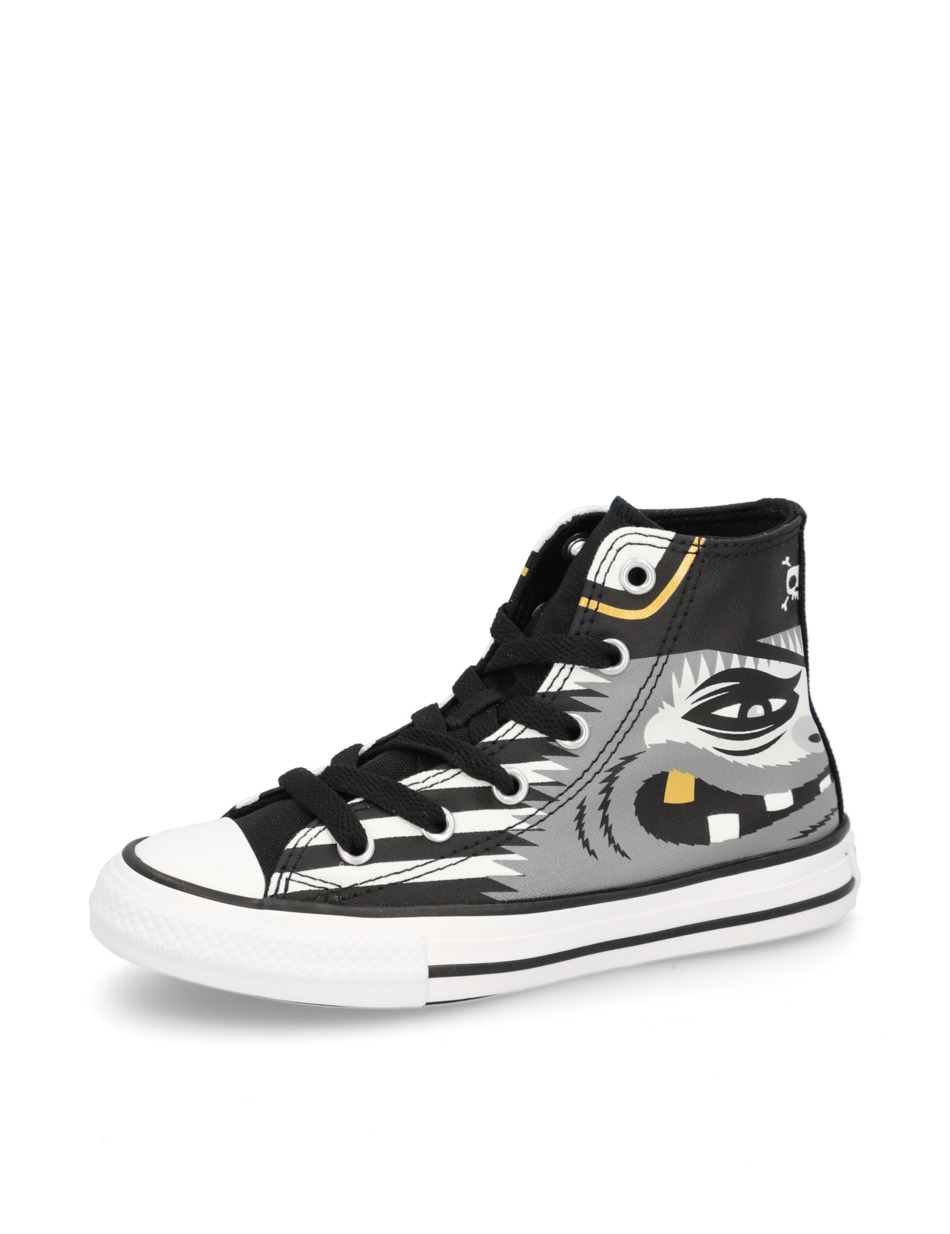 CHUCK TAYLOR ALL STAR PIRATE PRINT