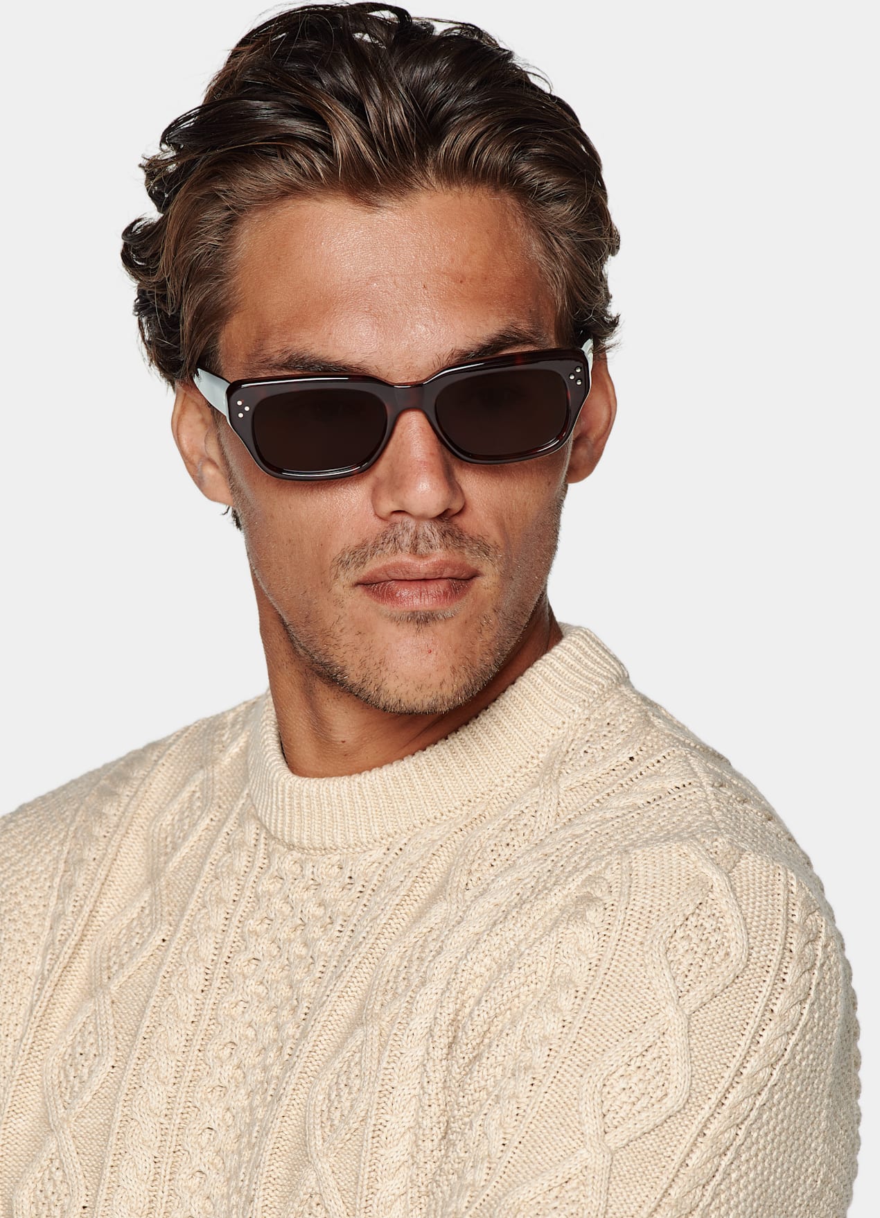 Pull col rond torsadé marron clair