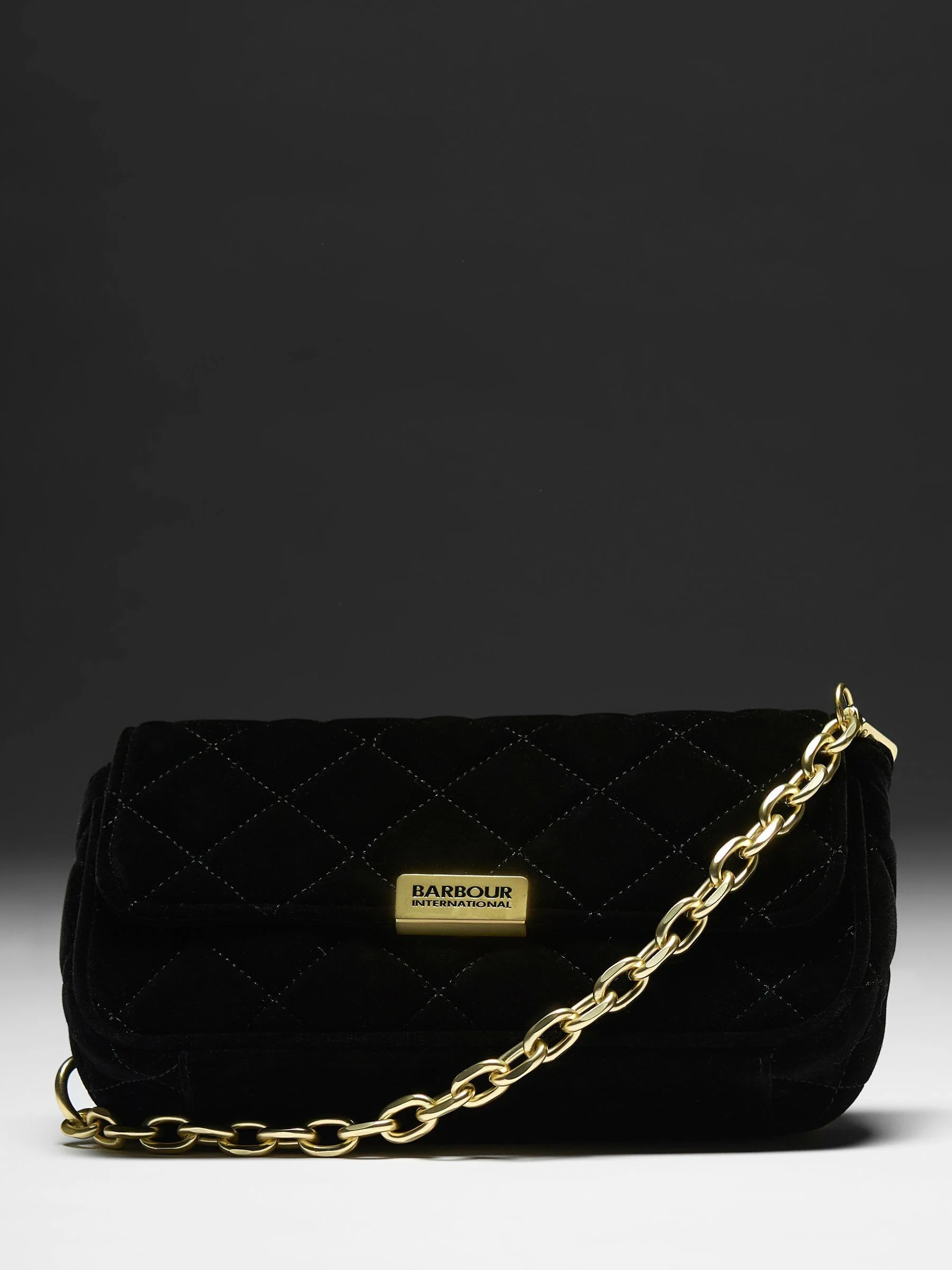 Zwart - Barbour® International Quilted Velvet Mini Soho Crossbody Bag
