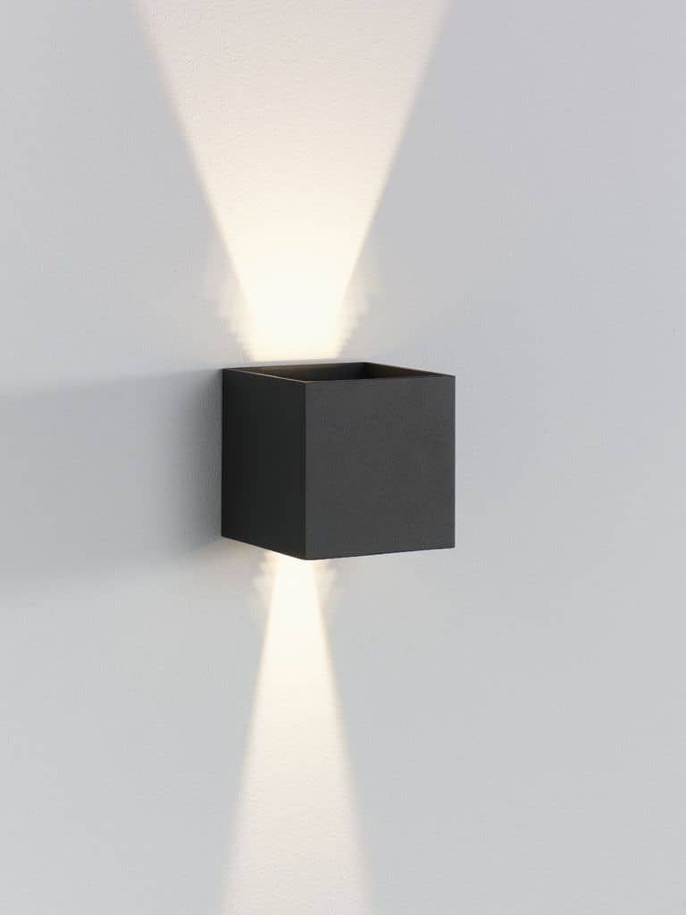 LED-Außenwandleuchte
