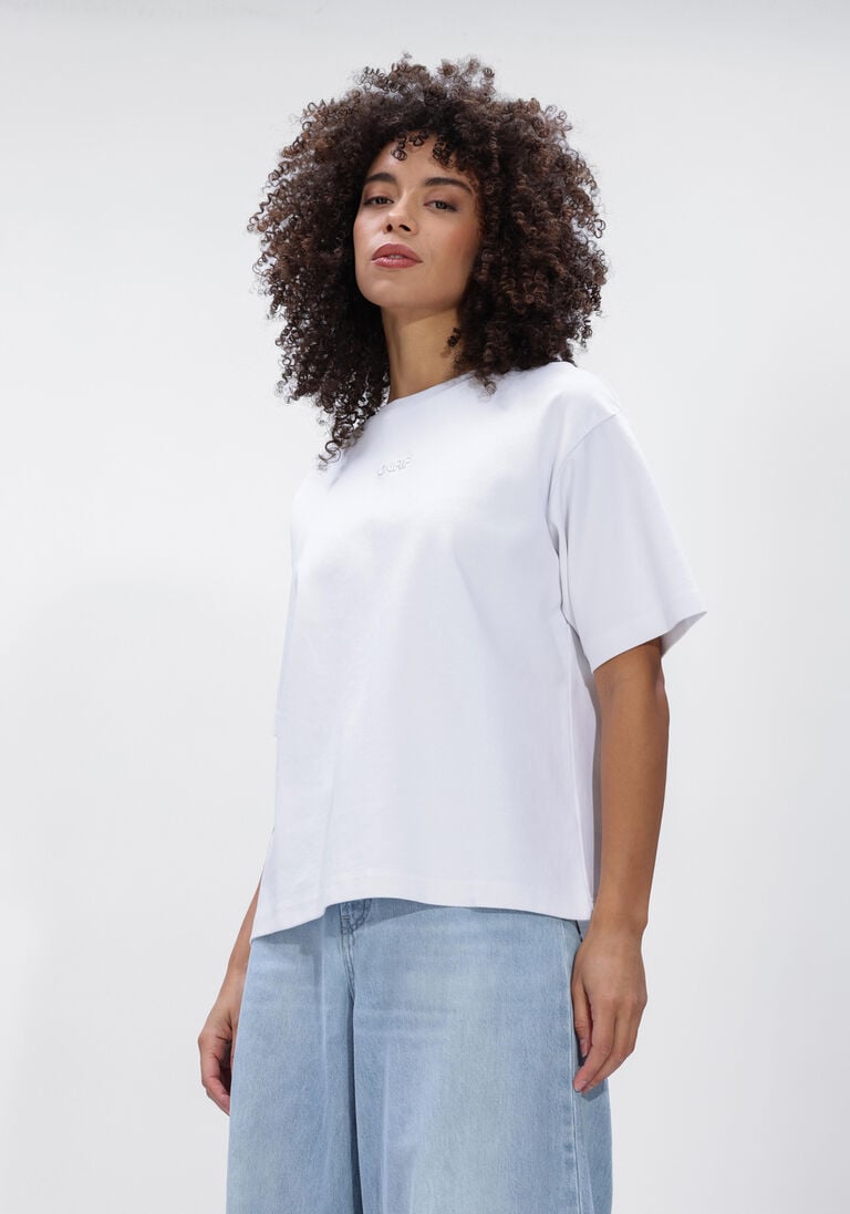witte olaf hussein t-shirt wmn retro logo boxy thee