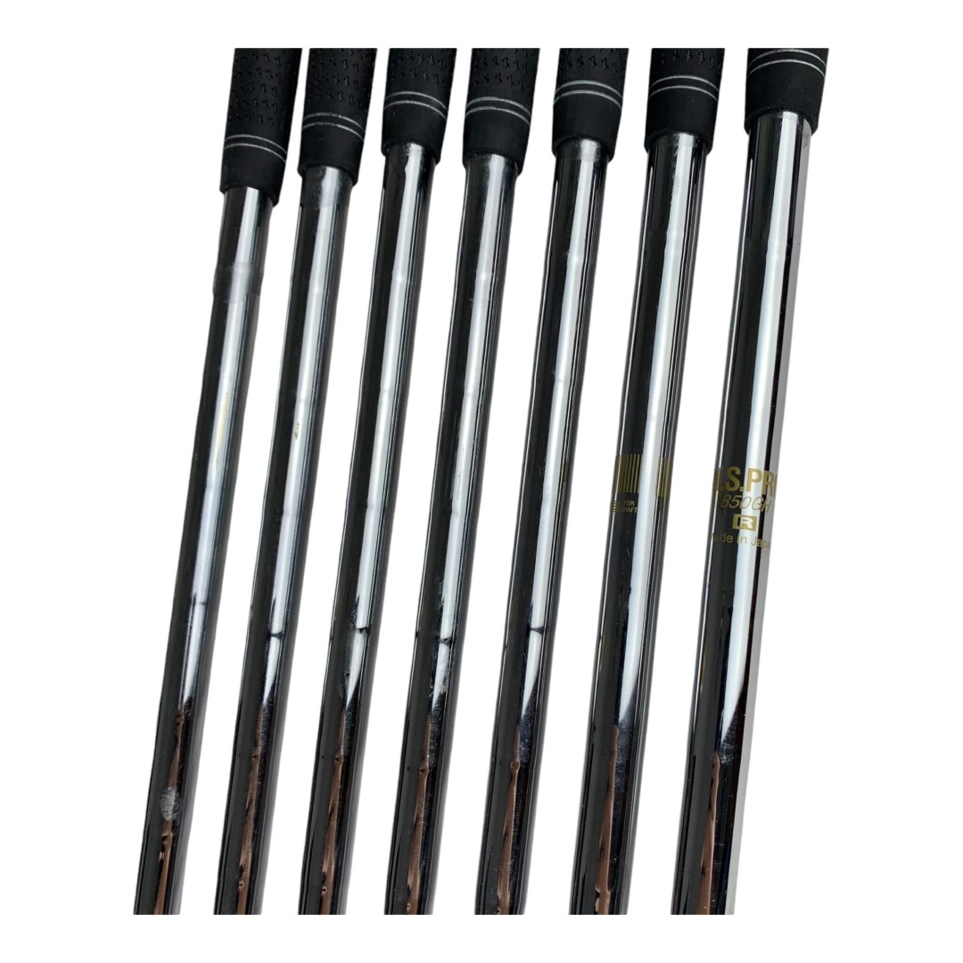 TaylorMade P760 Iron Set