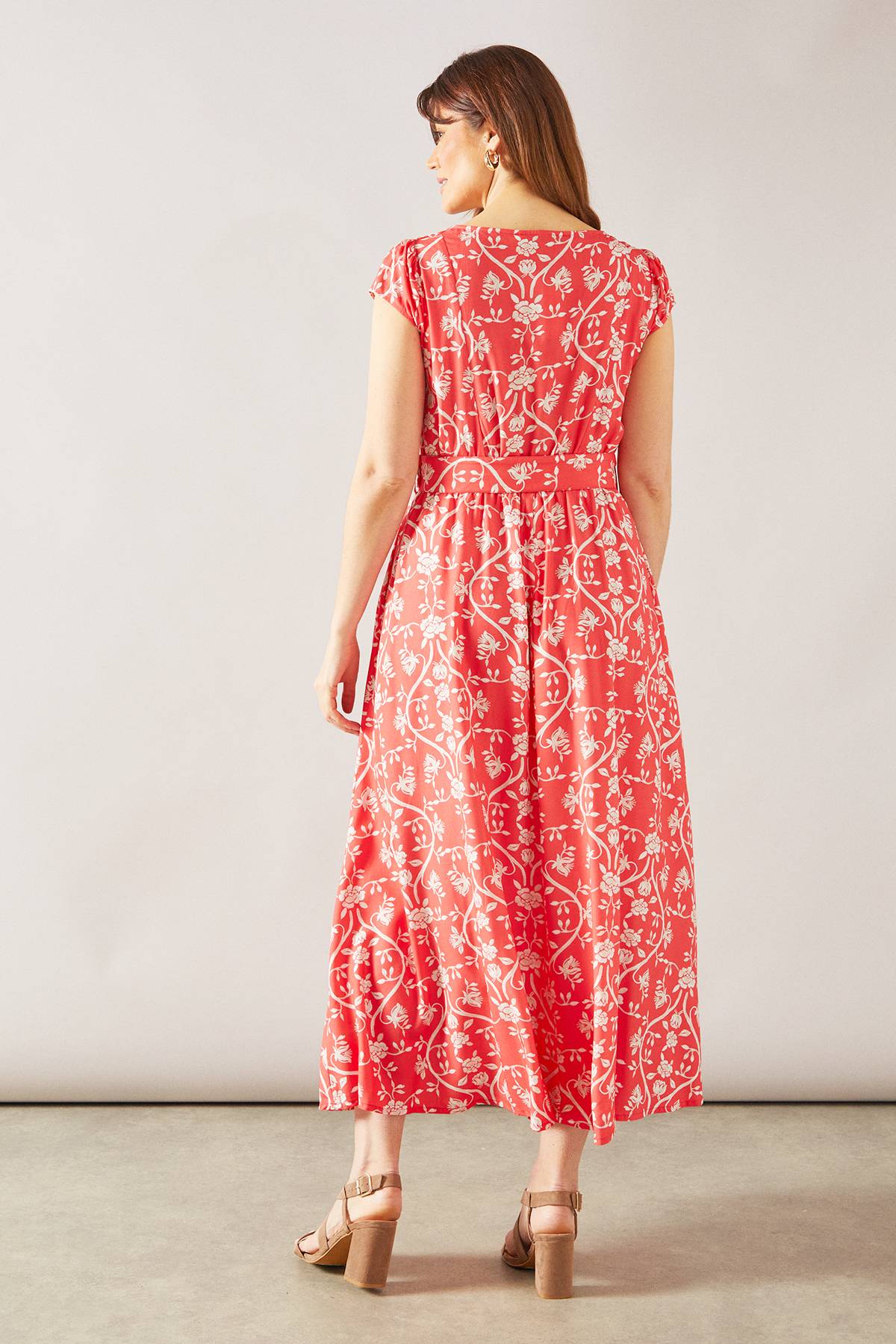 Wallis Robe Midaxi Fleurie à Ceinture