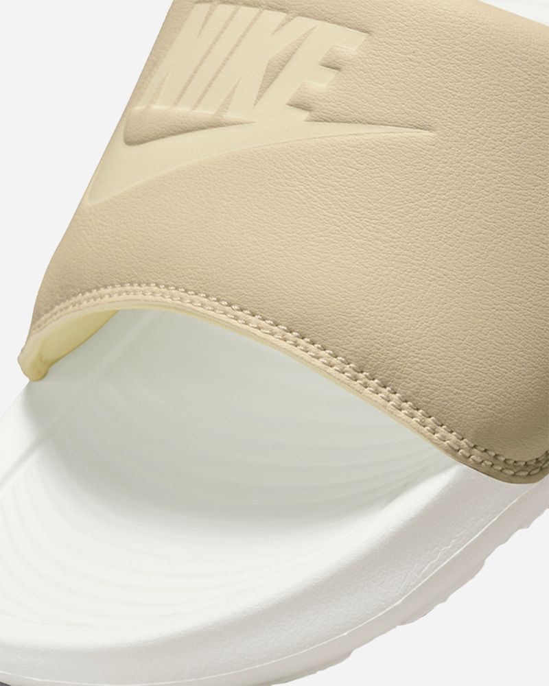 Claquettes Nike Victori One Blanc pour femme