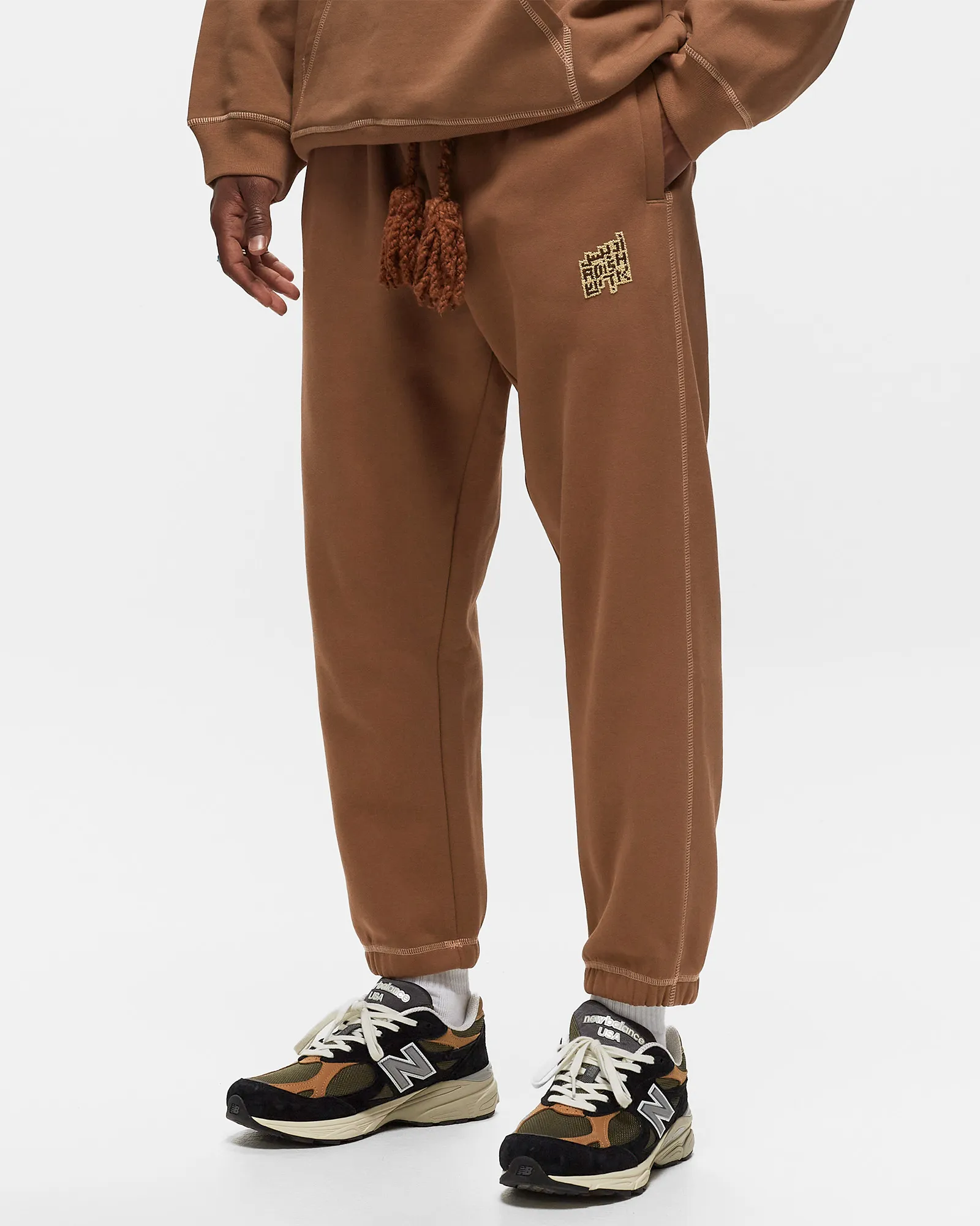 ADISH Tatreez Logo Contrast Stitched Lakiya Sweatpants