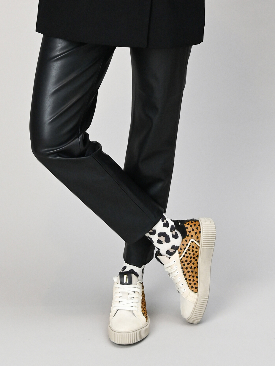 SNEAKER NURIA