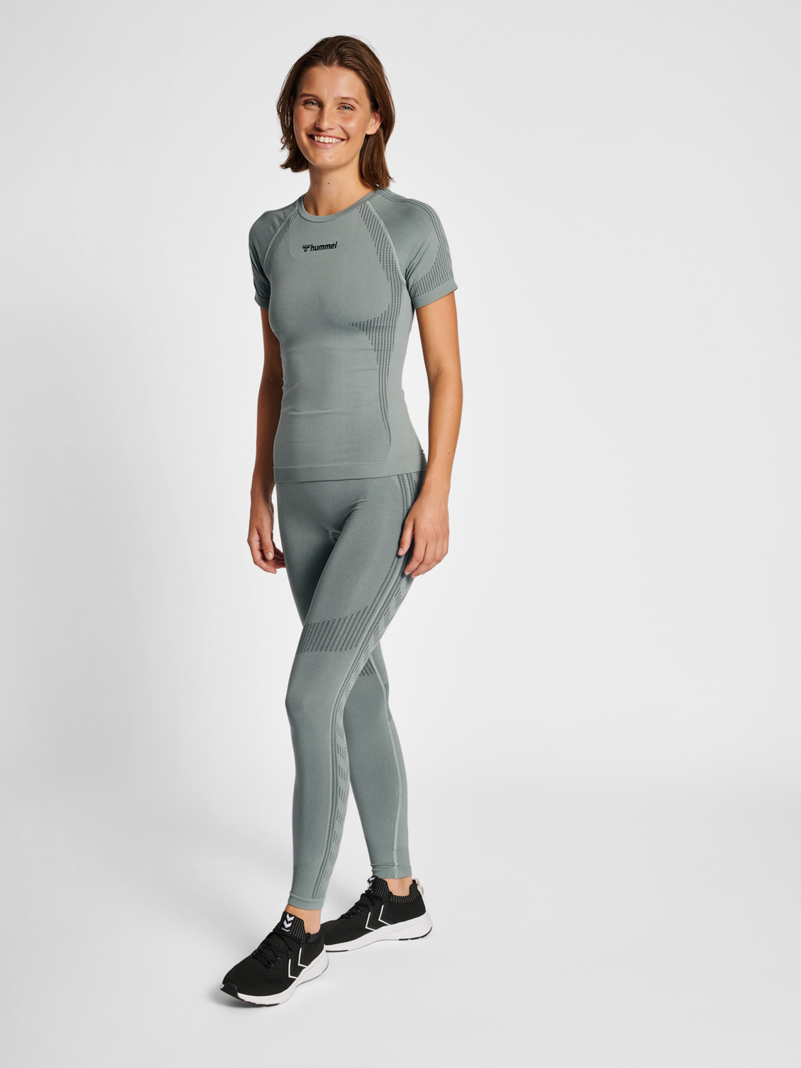 hmlMT SHAPING SEAMLESS MW TIGHTS