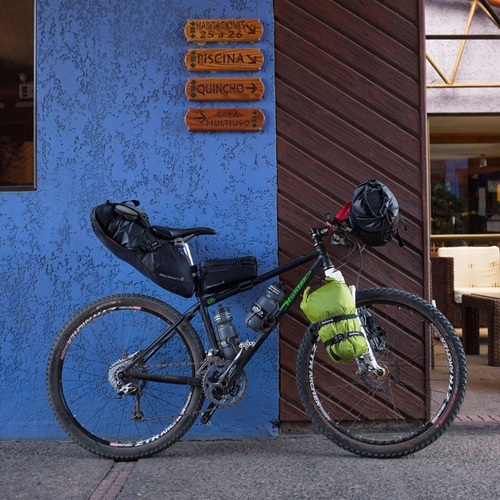 Blackburn Outpost Seat Pack & Drybag Satteltasche kaufen | Bike-Discount