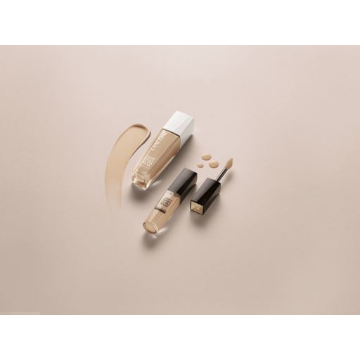 Lancôme Teint Idôle Ultra Wear Care & Glow Foundation, 120N