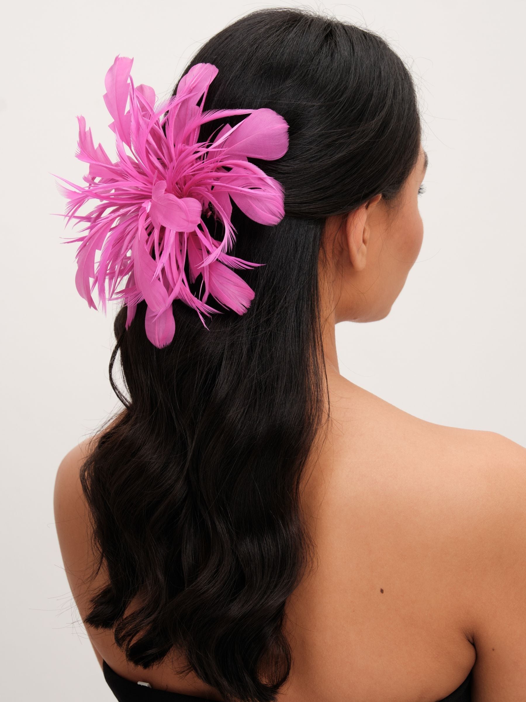 Jon Richard Fuchsia Statement Bloemen Clip Fascinator
