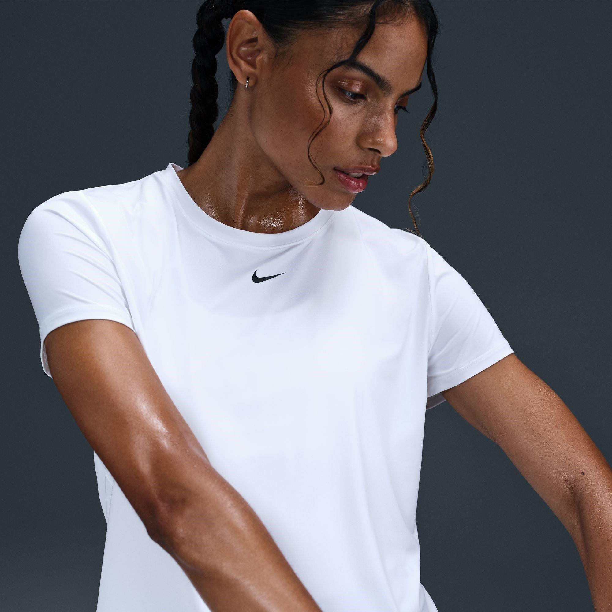 Nike Dri FIT One Womens Standard Fit Short Sleeve Top