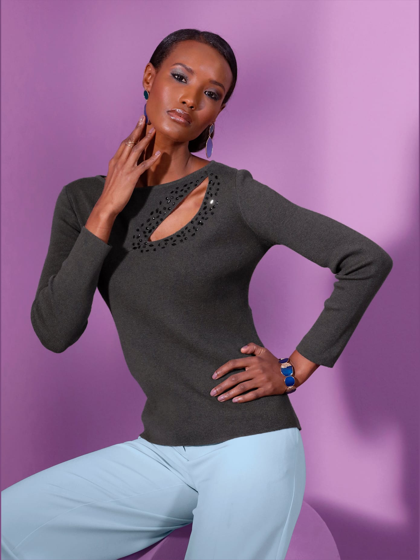 Pull laine vierge
