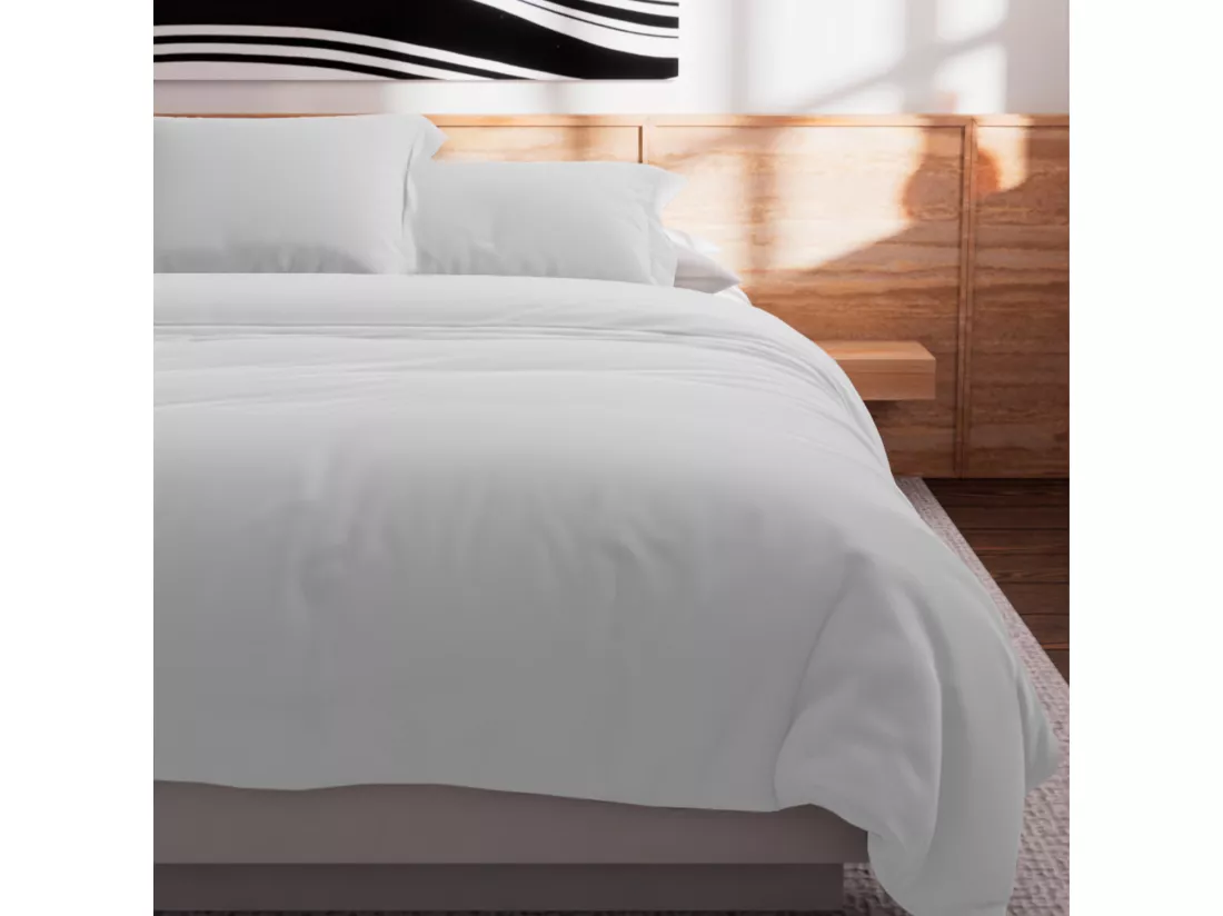 Housse de couette en coton 57 fils 240x220 cm UNI blanc, par Soleil d'Ocre