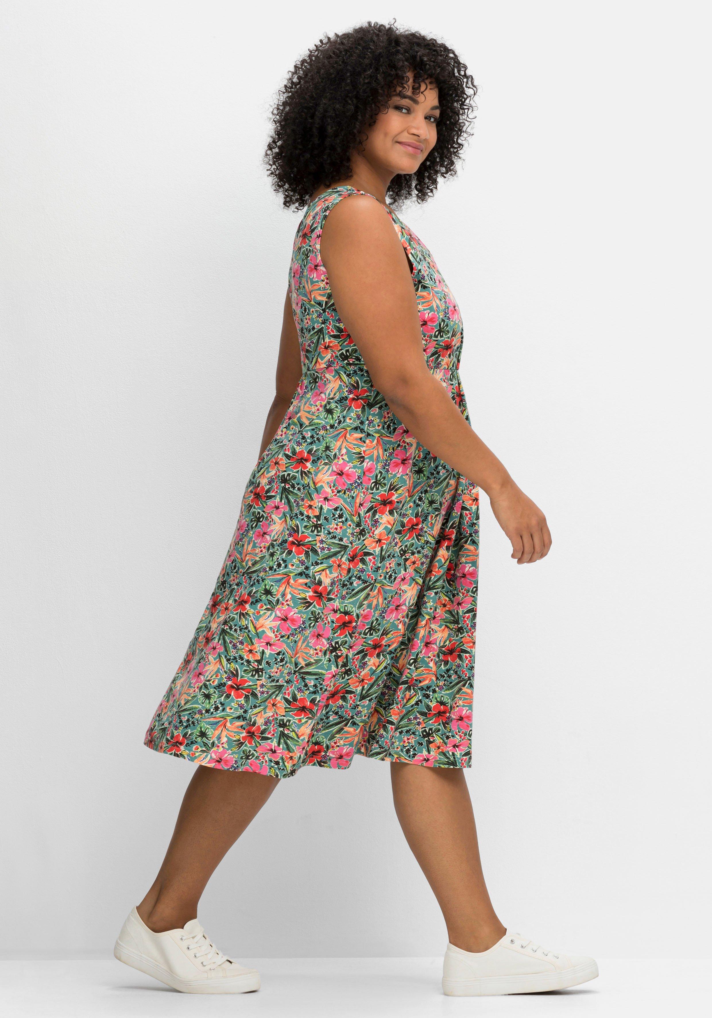 Jerseykleid mit Blumendruck und gelegten Falten