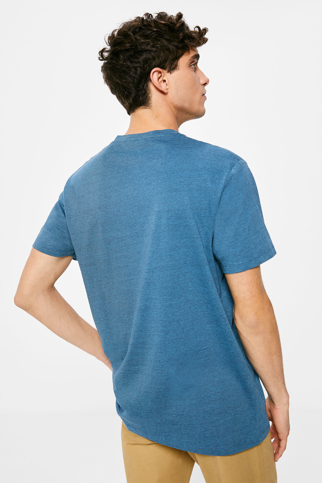 Camiseta com micro-listras - azul