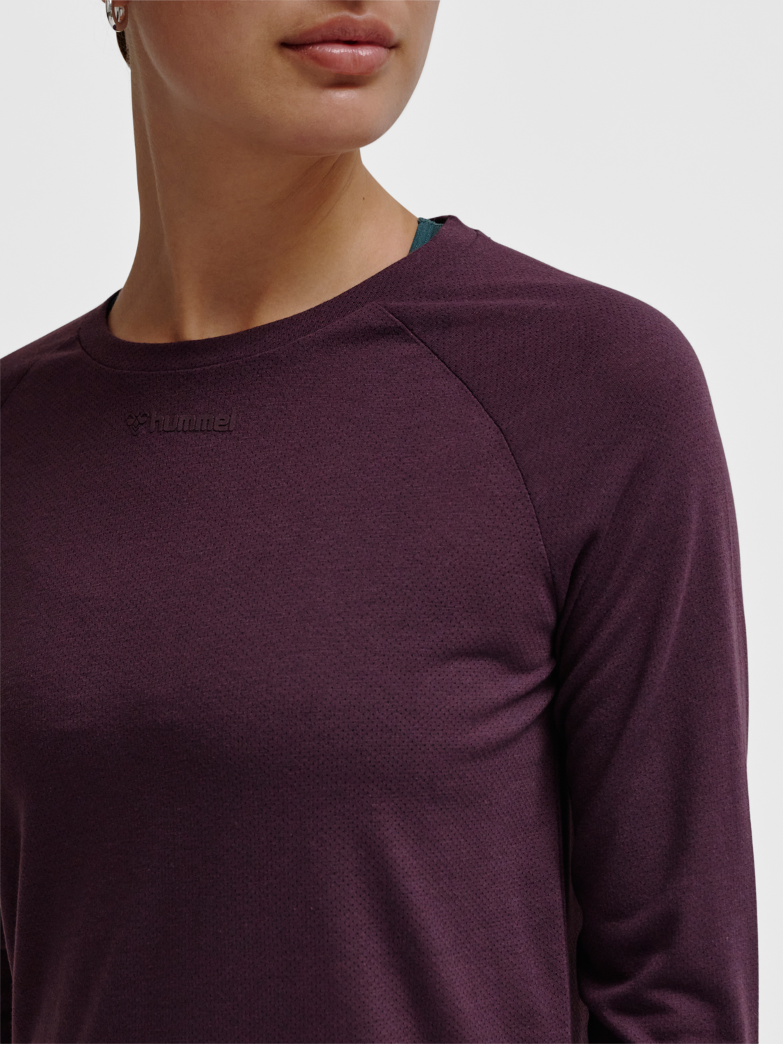 hmlMT VANJA T-SHIRT L/S