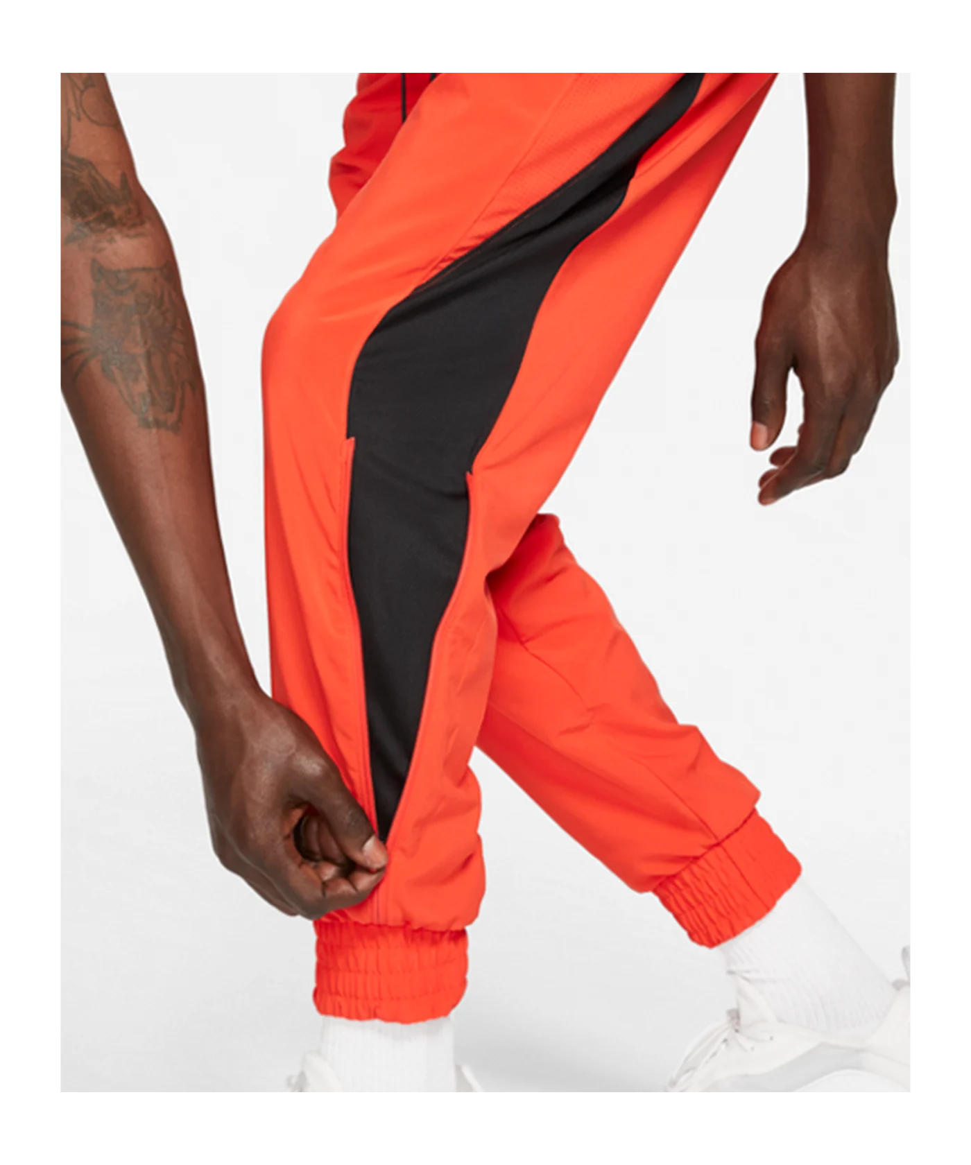 Nike F.C. Joga Bonito Woven Hose Rot F673