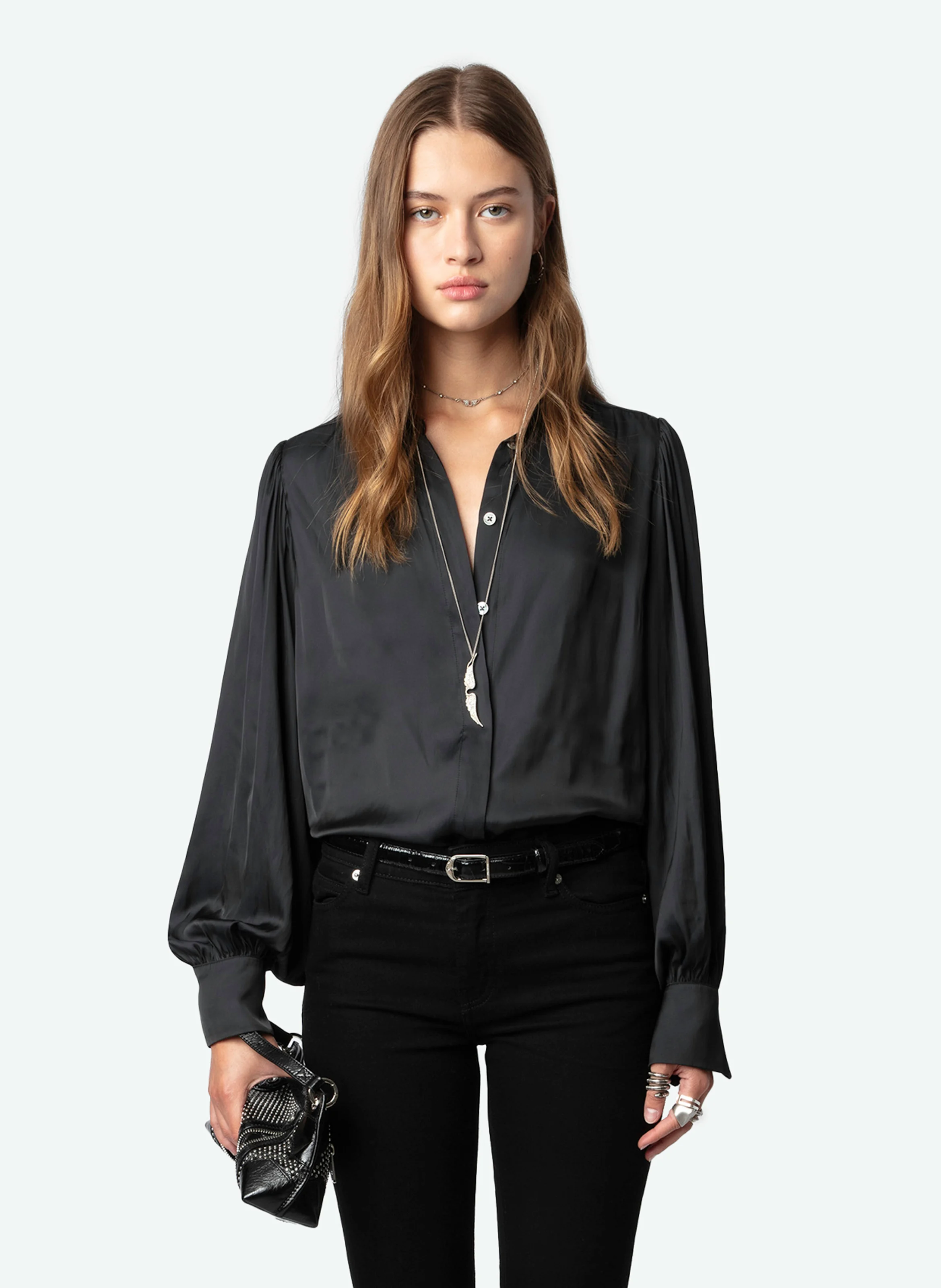 TRENTA - Chemise col classique droite satinée en fibres recyclées mélangées | Noir
