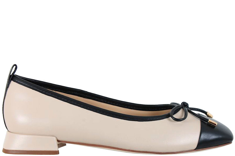 CLARKS UBREE15 POPPY BALLERINA I SANDFARVET SKIND