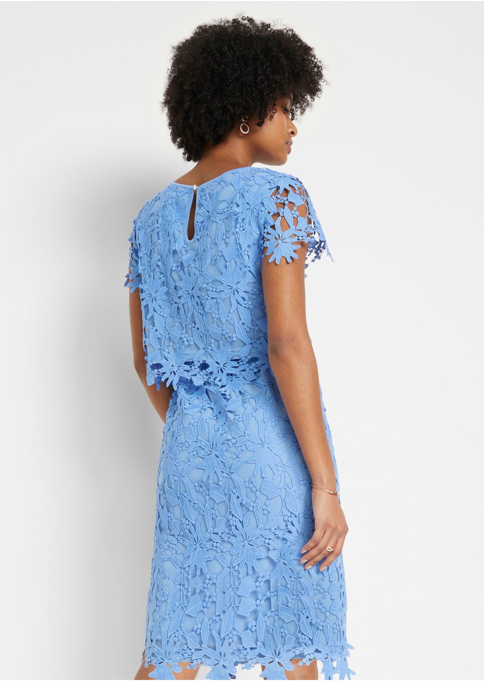 Robe en dentelle