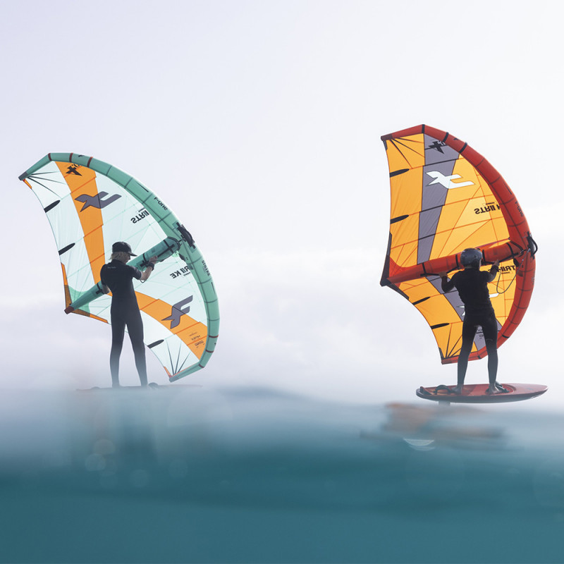 AILE DE WINGSURF F-ONE STRIKE V3 ONYX/MINT 2023