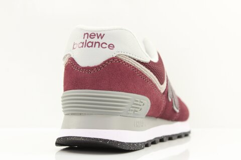 New Balance Sneaker