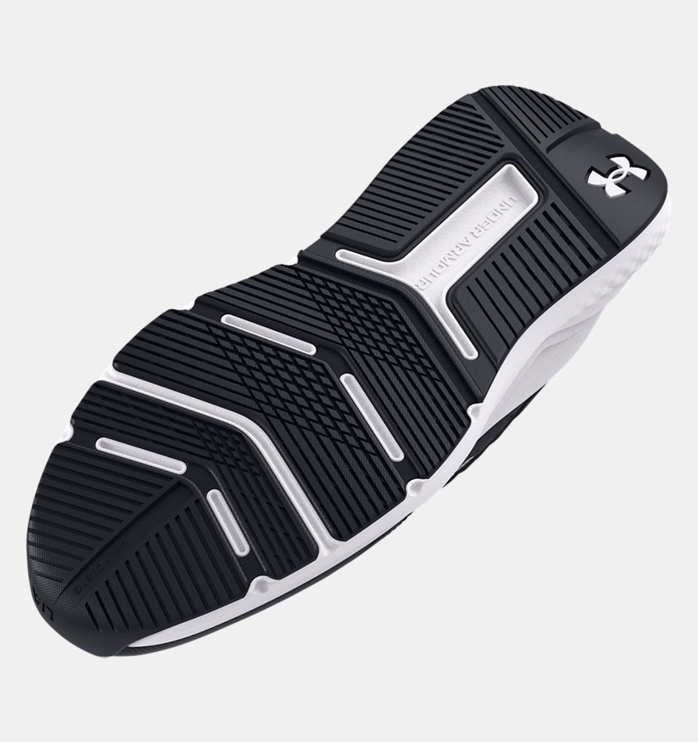 Under Armour  Charged Commit TR 4