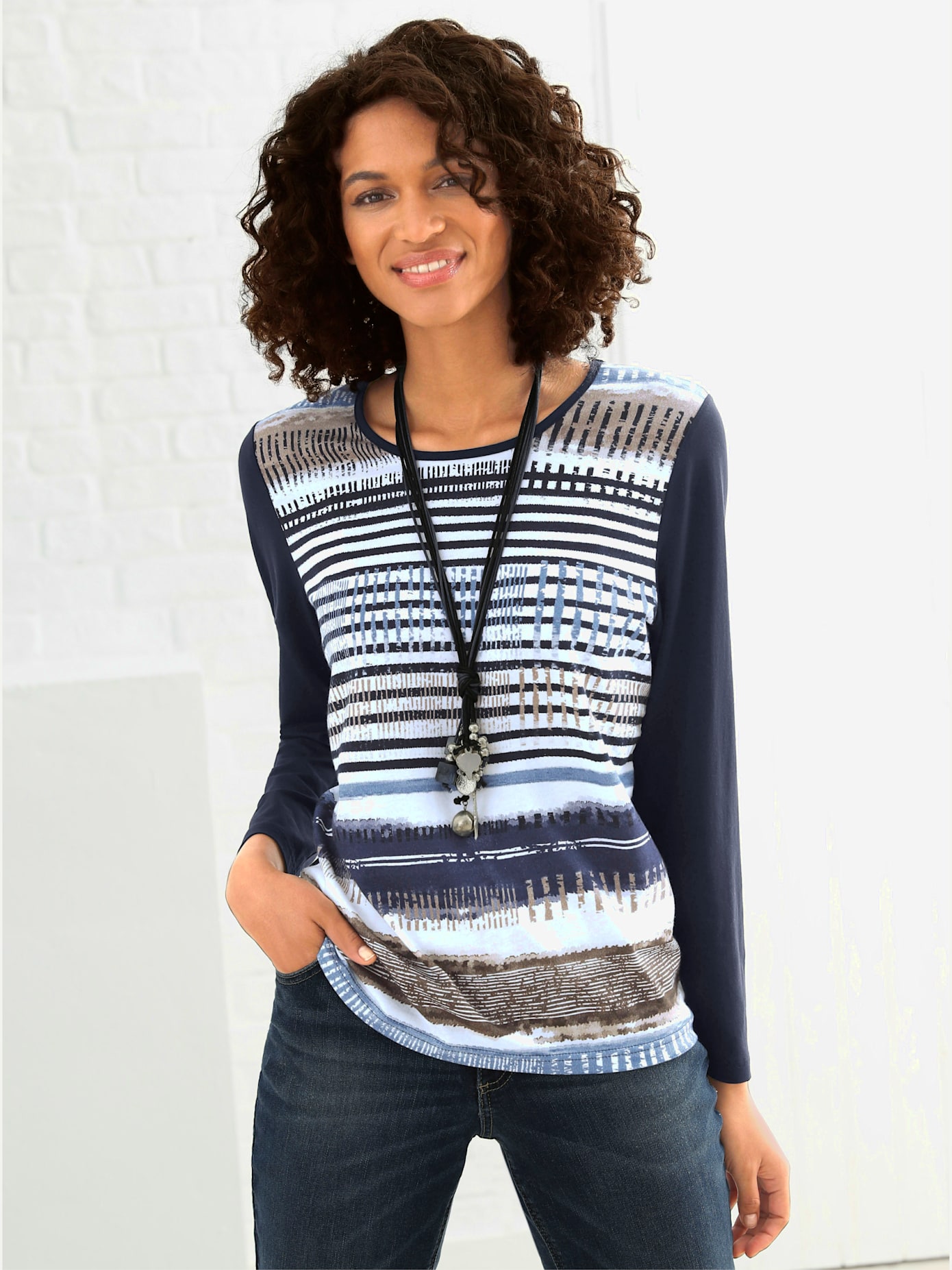 T-shirt avec un imprimé tendance et manches longues