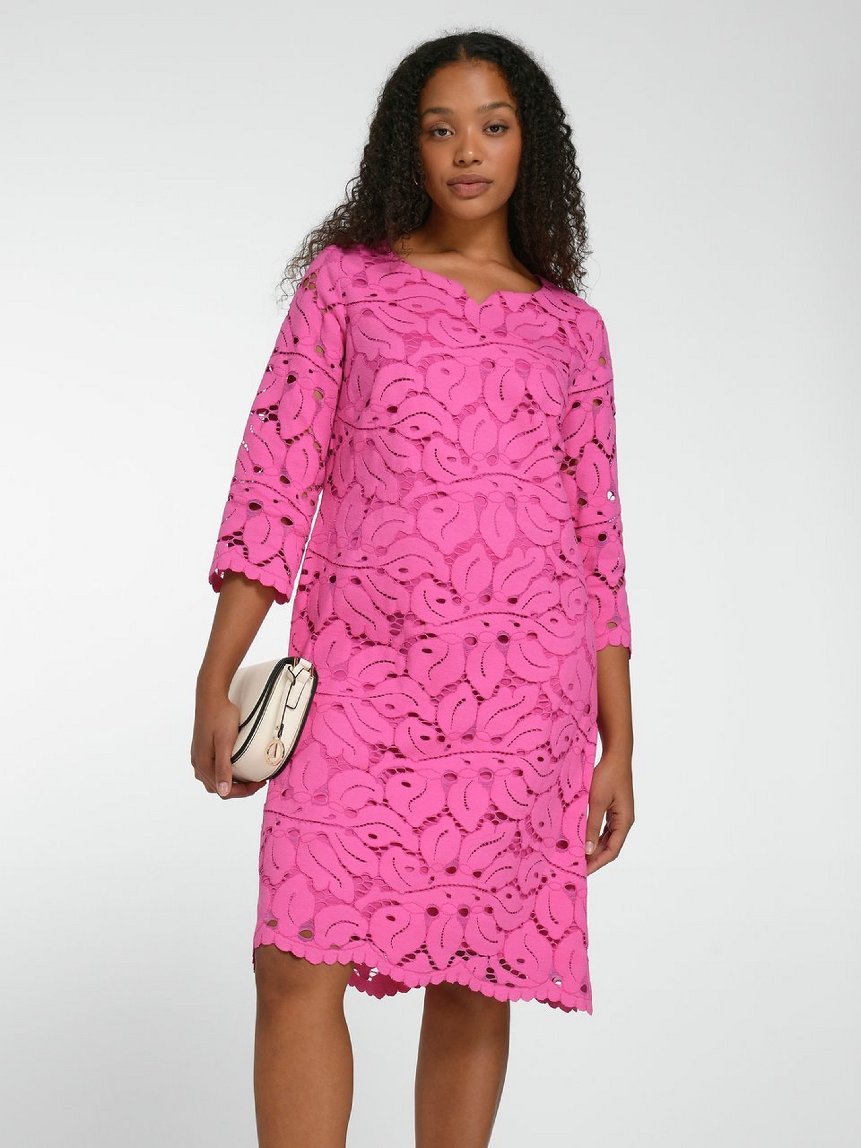 Spitzen-Kleid mit 3/4-Arm