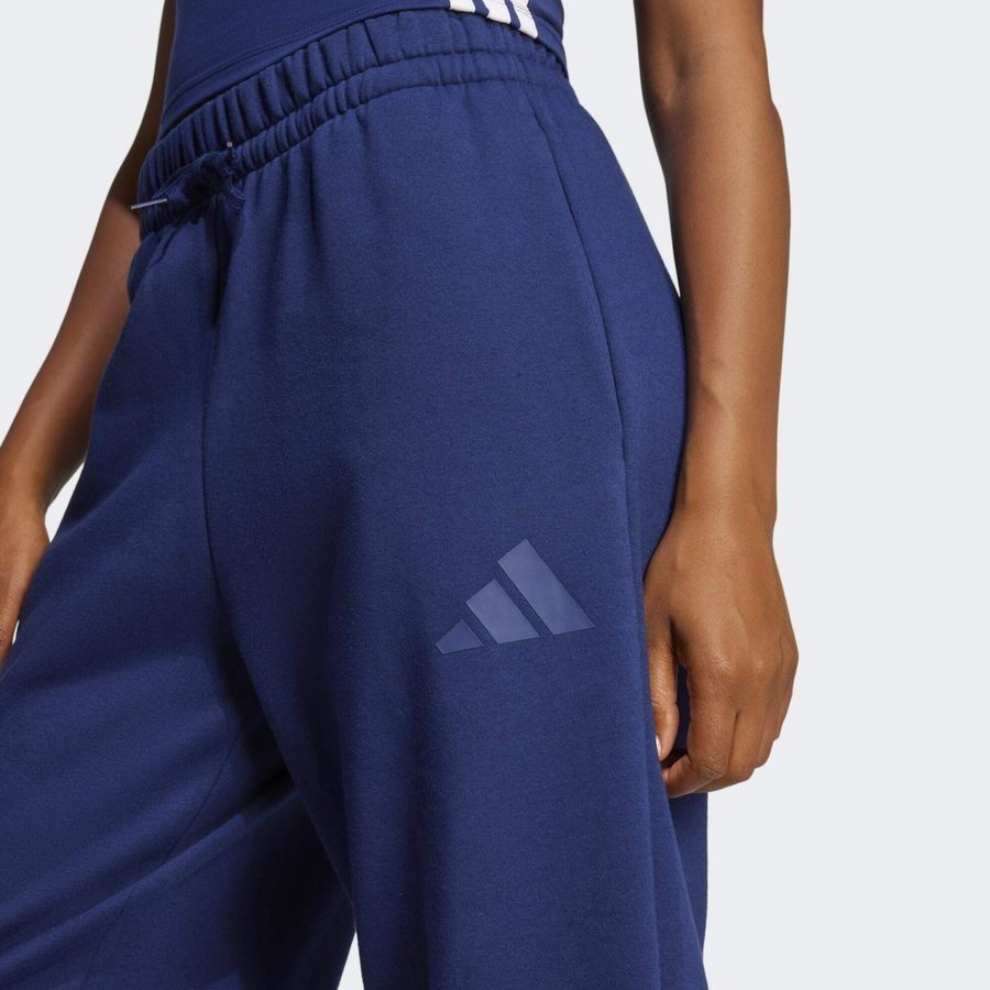 Adidas Pantalon molleton Essentials Contemporary Logo Barrel