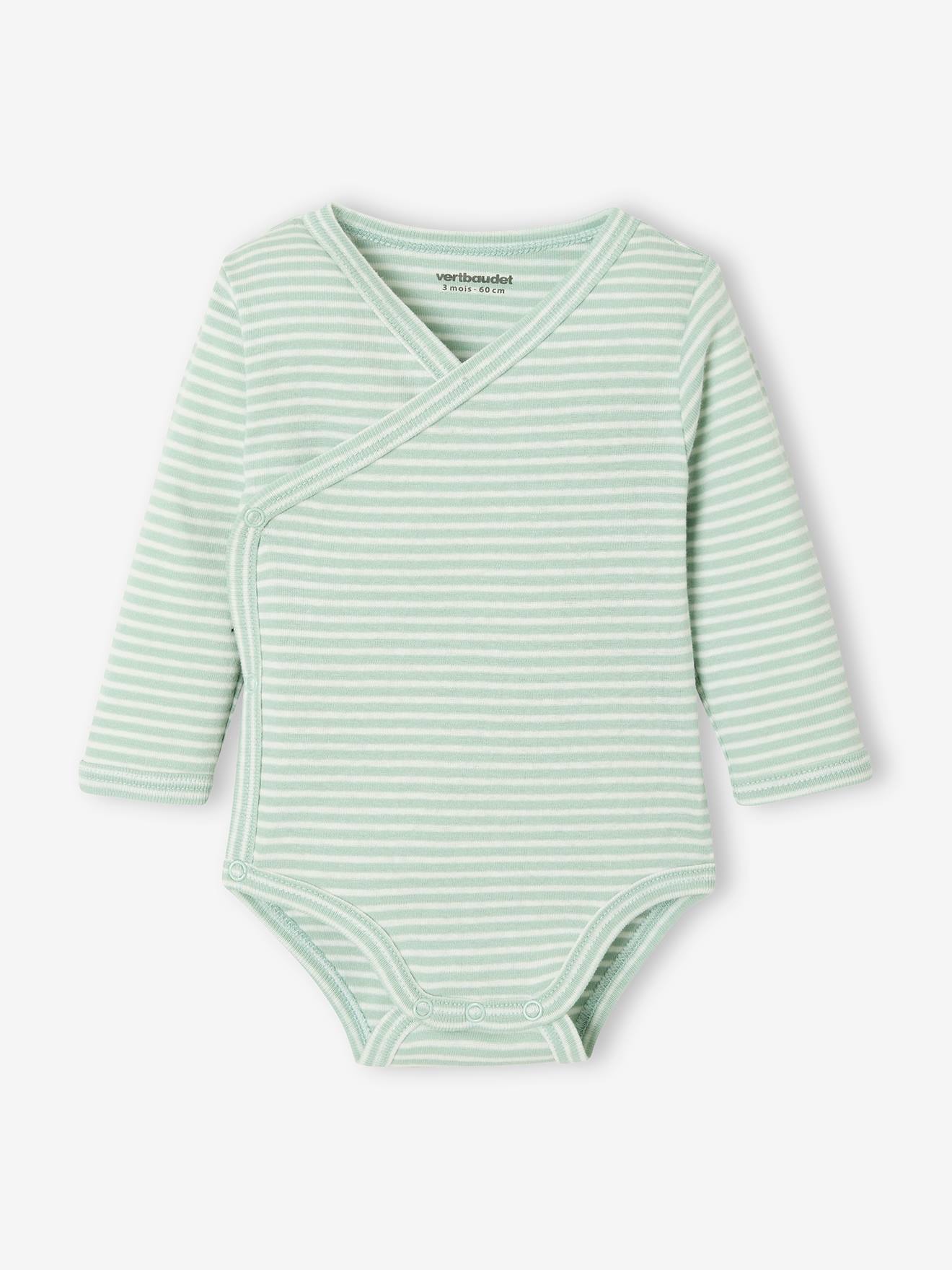 Conjunto para recém-nascido + body + doudou em algodão orgânico branco claro liso com estampas.