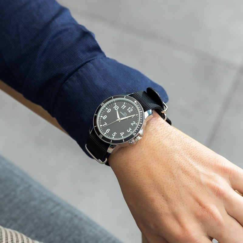 Montre Homme Bracelet Tissu Noir GIORGIO