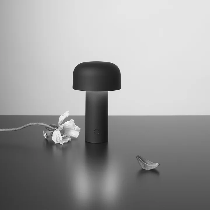 Flos - Bellhop Akku-Tischleuchte (LED), ziegelrot