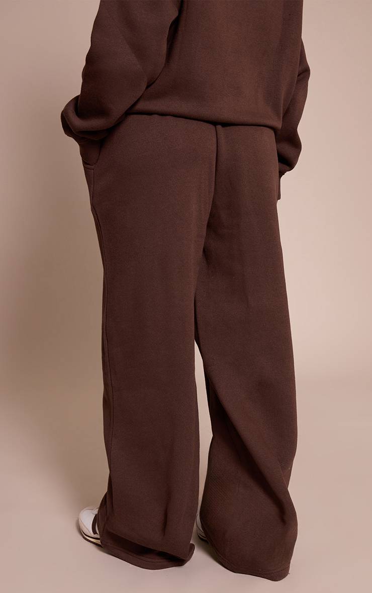 Chocolat Jogging Petite Taille À Jambes Larges Avec Taille Élastiquée Et Cordon De Serrage