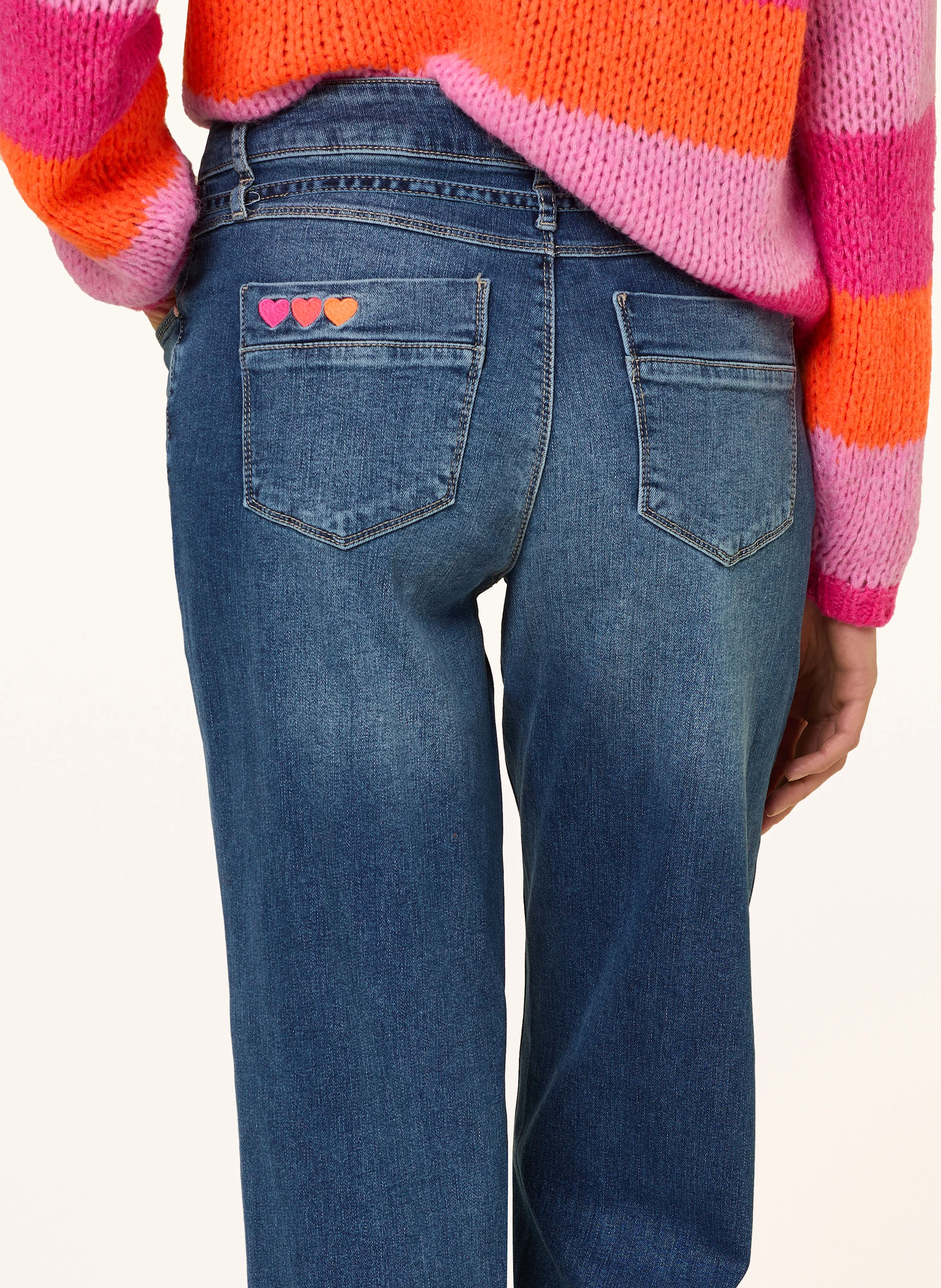 CARTOON Straight Jeans